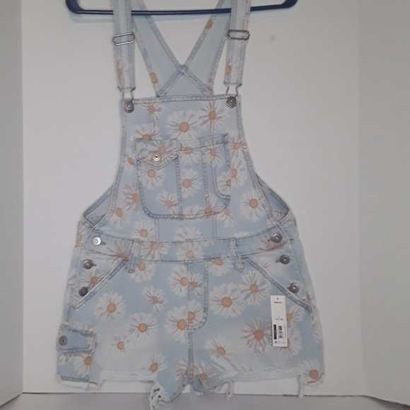 No Boundaries Pants - No Boundaries Overall Daisy Print Shorts Juniors XL 15-17 Relaxed Fit Cotton